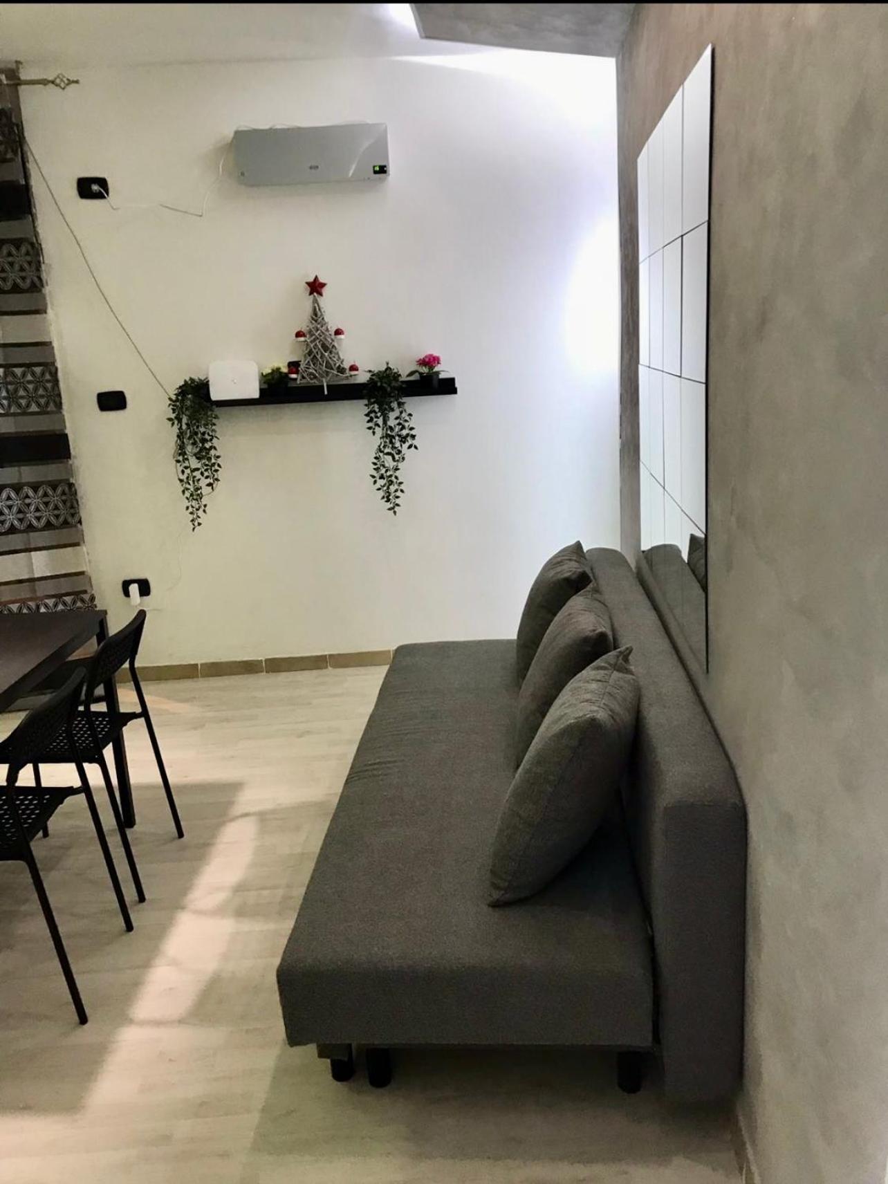Maclahouse Napoli Centrale Apartment Exterior foto
