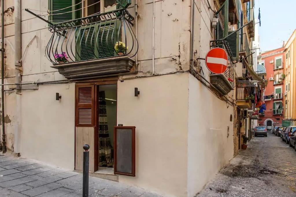 Maclahouse Napoli Centrale Apartment Exterior foto
